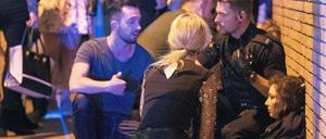 Unter den Konzertbesuchern waren viele junge Fans der Sängerin Ariana Grande.