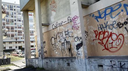 Hier fängt Tuil ihre Geschichte an. Das berüchtigte Banlieu Clichy-sous-Bois im Norden von Paris.