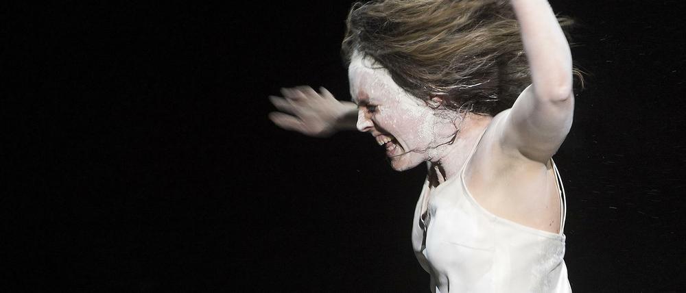 Sie leistet als Medea Übermenschliches: Nicole Chevalier