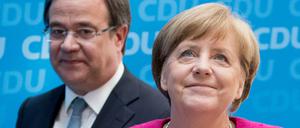 Zufrieden: Bundeskanzlerin Angela Merkel (CDU) und NRW-Wahlsieger Armin Laschet