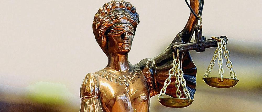 Warten auf den Vorbereitungsdienst. Berliner Rechtsreferendarinnen und -referandare müssen eine besonders lange Zeit überbrücken.