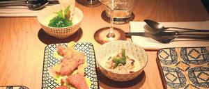 Darf ich, oder magst du? Buttermilchhuhn, Kasseler mit Sauerkrautschaum, Klopse und Rote Bete im Restaurant „PeterPaul“.