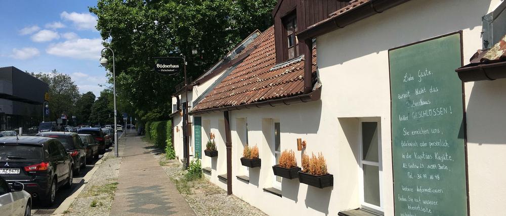 Das Büdnerhaus in der Straße Alt-Pichelsdorf.
