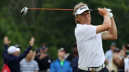 igBernhard Langer siegte in der Finalrunde der PGA Championship.
