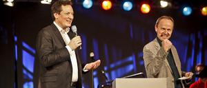 Nachtschicht mit Eckart von Hirschhausen (l.), organisiert von Pfarrer Ralf Vogel.