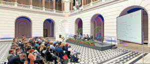 Alle mitnehmen: die Berliner Unipräsidenten bei der Diskussion an der TU.