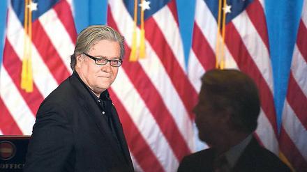 „Der Trump-Flüsterer“, so heißt das Porträt des einflussreichen Präsidentenberaters Steve Bannon, das am Dienstag auf Arte läuft.