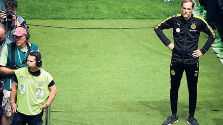 Viel Platz um Thomas Tuchel.