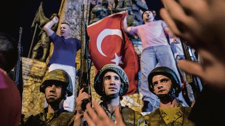 Am 15. Juli 2016 versuchten Armeemitglieder, die Staatsführung abzusetzen - so lautet die offizielle türkische Lesart. 