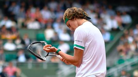 Der Schläger musste büßen: Alexander Zverev hatte keinen guten Tag erwischt gegen Verdasco.