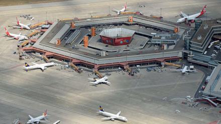 Viele Berliner wünschen sich, dass Tegel offen bleibt. weltweit