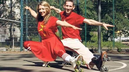 Julia Graf und Michel Schüler haben Berlins ersten Rollschuhtanzverein „Rollers Inc.“ vor acht Jahren gegründet.