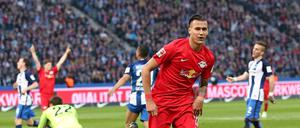Davie Selke hat bei Hertha BSC einen Fünfjahresvertrag unterschrieben. 