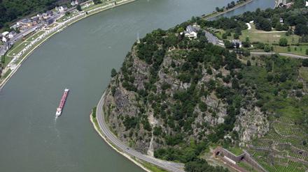 Offiziell gefährdetes Weltkulturerbe: Der Loreleyfelsen bei St. Goar im Mittelrheintal.