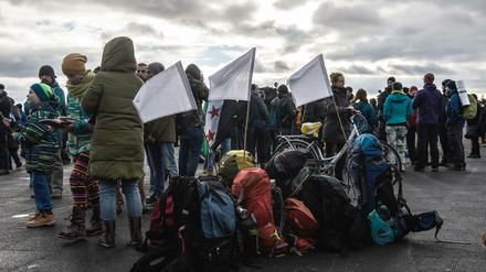 Von Berlin bis Aleppo wollen die Aktivisten des Civil March marschieren - für den Frieden. 