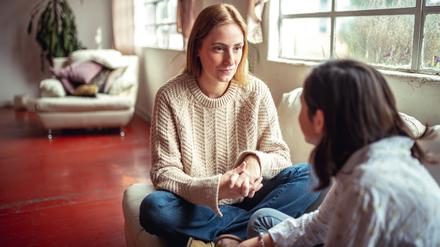 Wenn Eltern für ein offenes Familienklima sorgen, ist das die beste Lügen-Prävention.