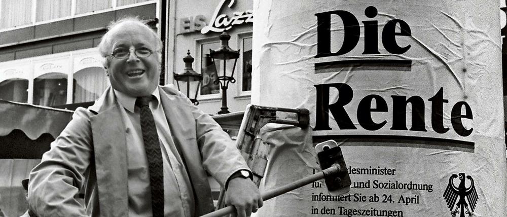 "Die Rente ist sicher": Der Wahlkampfslogan des früheren Sozialministers Norbert Blüm (CDU).