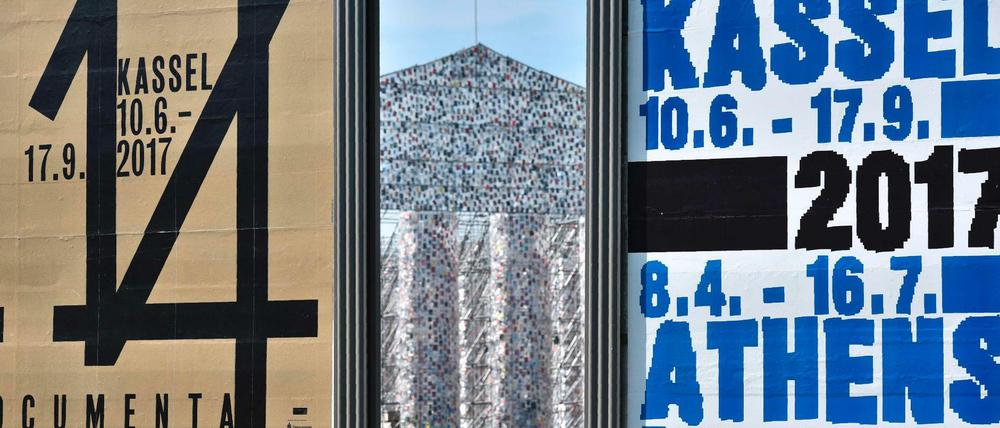 Documenta-Kurator Adam Szymczyk hat die Großausstellung zwischen Athen und Kassel aufgeteilt. 