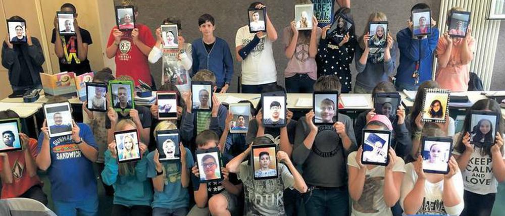 In der iPad-Klasse. Das Gymnasium Würselen hat für jedes Fach ein Konzept erarbeitet, bei welchen Inhalten sich der Einsatz digitaler Medien lohnt. 