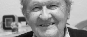 Manfred Zöllner (1934-2017)