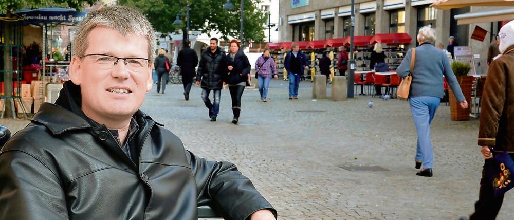Helmut Kleebank weigert sich dem Beschluss der BVV zu folgen.