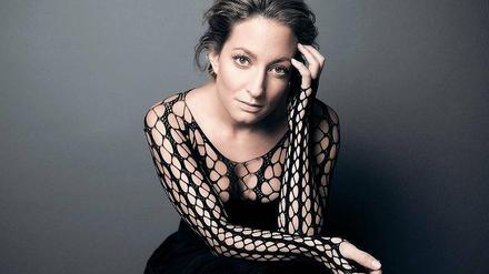 Die Sopranistin Christiane Karg beherrscht die intime Diktion, aber auch den expressiven Aufschrei.