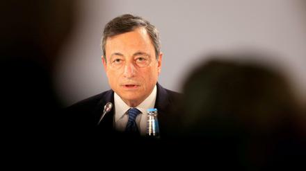 EZB-Chef Mario Draghi drückt sich sehr vorsichtig aus.