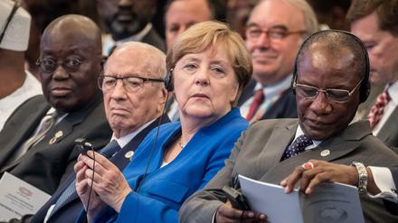Bundeskanzlerin Angela Merkel (CDU) eröffnet in Berlin die G20-Afrika-Partnerschaftskonferenz.