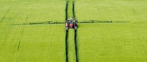 Die Landwirtschaft produziert zwar Lebensmittel - aber auch viele Umweltprobleme. 