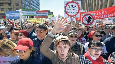 Gegen den Abriss alter Fünfgeschosser – mit ihren nicht mehr zeitgemäßen Grundrissen – regt sich aber Protest.