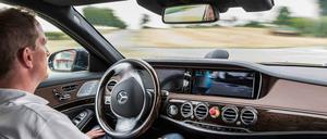 Menschen und Maschine, das ist eine untrennbare Verbindung. Die Digitalisierung beschleunigt diese Entwicklung. 