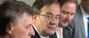  Armin Laschet (CDU) will den Koalitionsvertrag für die schwarz-gelbe Regierung in NRW am Freitag vorstellen. 