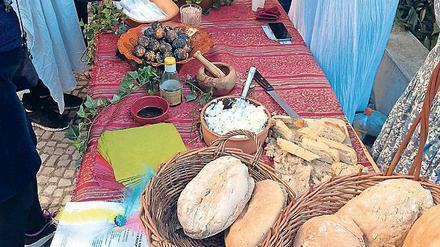 Essen wie die Römer - das können in Dahlem ausprobieren.