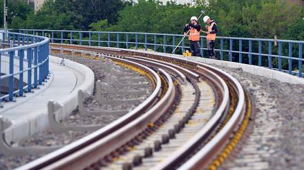 Das bisschen Schotter. Am Ostkreuz wird nicht mehr lange geschraubt, neue Baustellen sind aber schon in Sicht.