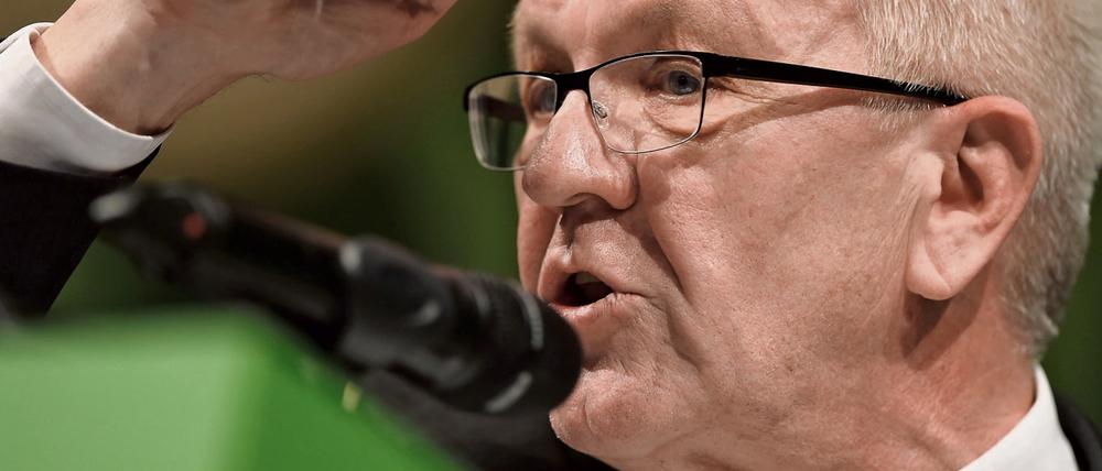 Heilsbringer und Querulant zugleich: Bei den Grünen tut man sich mit Ministerpräsident Kretschmann bisweilen schwer.