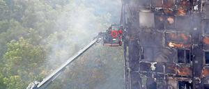 Ist so etwas auch in Berlin möglich? Das ausgebrannte Haus in London. 