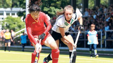 Keine haarige Angelegenheit. Elisa Gräve (rechts) beherrschte mit dem deutschen Team die Chinesinnen um Xiao Sun klar.