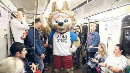Heiß auf Fußball? Zumindest das Maskottchen der WM 2018 ist es.