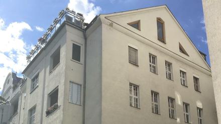 Helmut Kohl wohnte in der obersten Etage an der Caspar-Theyß-Straße 20 in Schmargendorf.