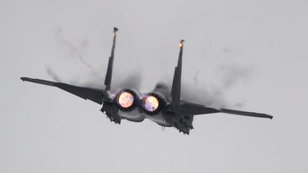 Ein US-Flugzeug hat einen Kampfjet der syrischen Regierungsstreitkräfte abgeschossen.