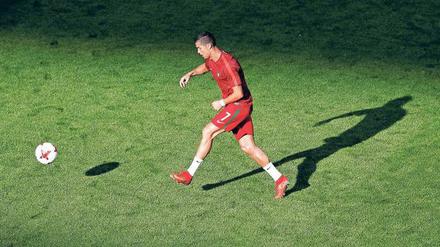 Die Schattenseite. Cristiano Ronaldo schweigt bisher zu den Vorwürfen der Steuerhinterziehung.