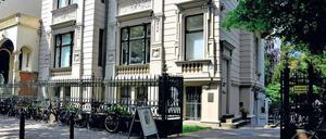 Bedrohte Adresse. Das Kollwitz-Museum in der Fasanenstraße 24, Charlottenburg. 