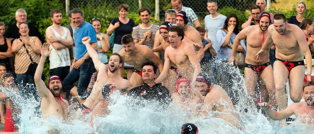 Sieg in Hannover: die Wasserballer aus Spandau, die gar nicht in Spandau spielen.