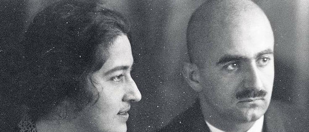 Hoffnungsvoll. Was Lilli Jahn aus Köln an ihren späteren Mann Ernst schreibt, strahlt vom Glauben an eine Liebe, die alle Schwierigkeiten der Zeit überwinden wird.