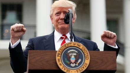 Außenpolitische Schwerpunkte setzt Trump per Twitter.