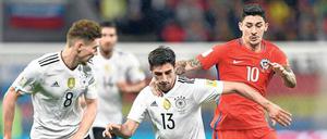 Mann für die Zwischenräume. Lars Stindl (Mitte) hatte der Bundestrainer eigentlich nicht auf der Rechnung, doch jetzt ist Joachim Löw ziemlich angetan. 