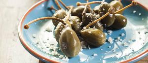 Kapern. Die Knospen kann man auch knusprig frittieren.