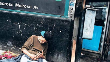 Endstation. Viele Geschichten von Opioid-Abhängigen ähneln sich. Viele Betroffene sind über Schmerzmittel in die Sucht gerutscht.