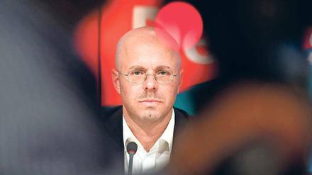 Die Partei steht hinter ihm. „Mit der nötigen Härte“ will Andreas Kalbitz „unser Land zurückholen“. 