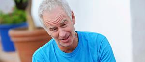 John McEnroe hat viel Prügel einstecken müssen für die Aussagen, dass Serena Williams nicht mithalten kann mit den Männern.